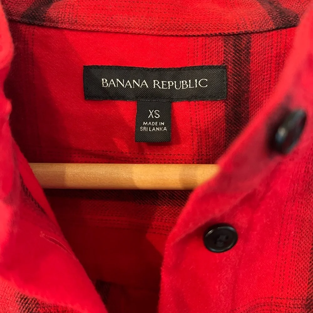 Banana Republic Red Plaid Puff Sleeve Blouse Women’s Size XS
